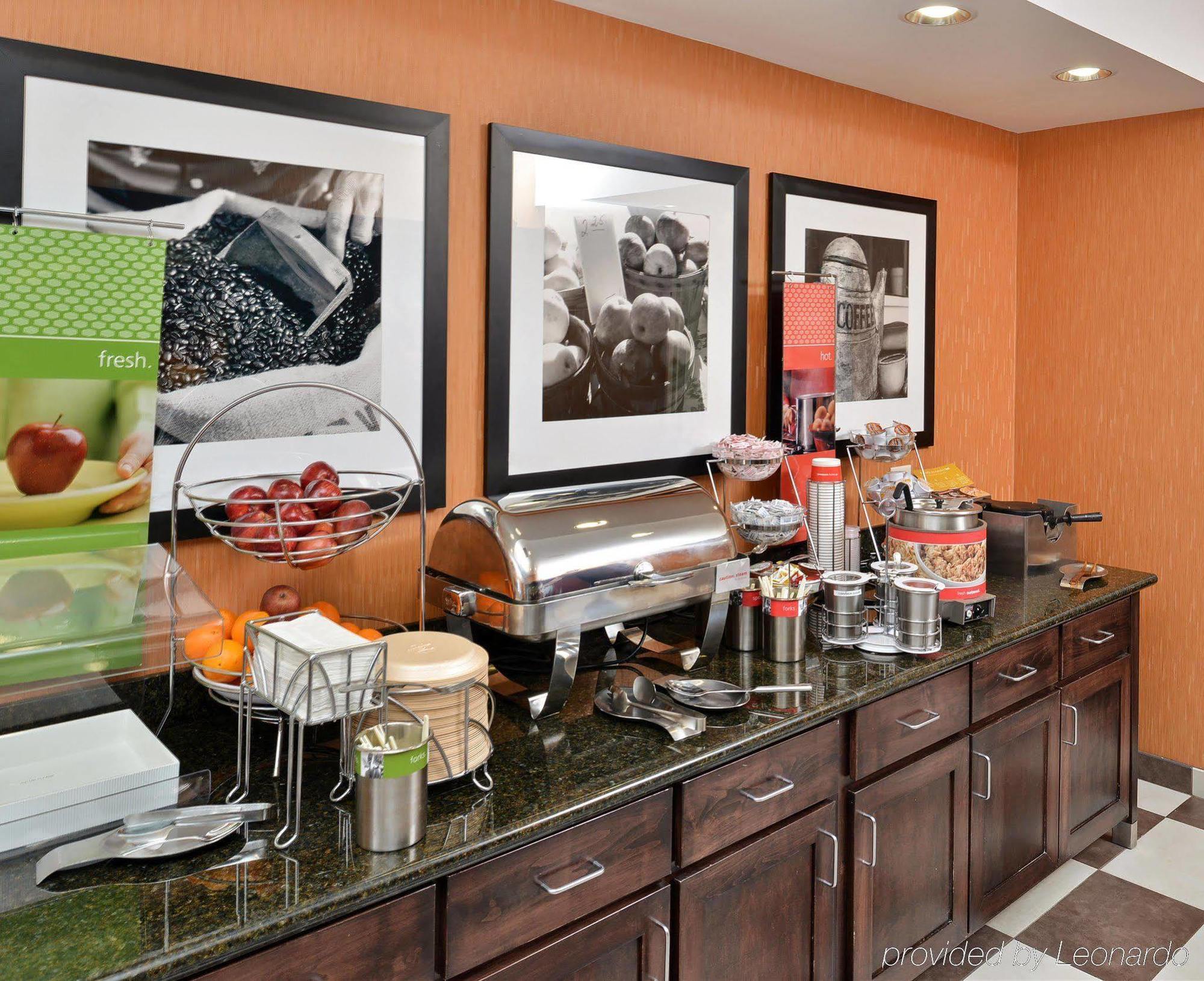 Hampton Hotel 3*